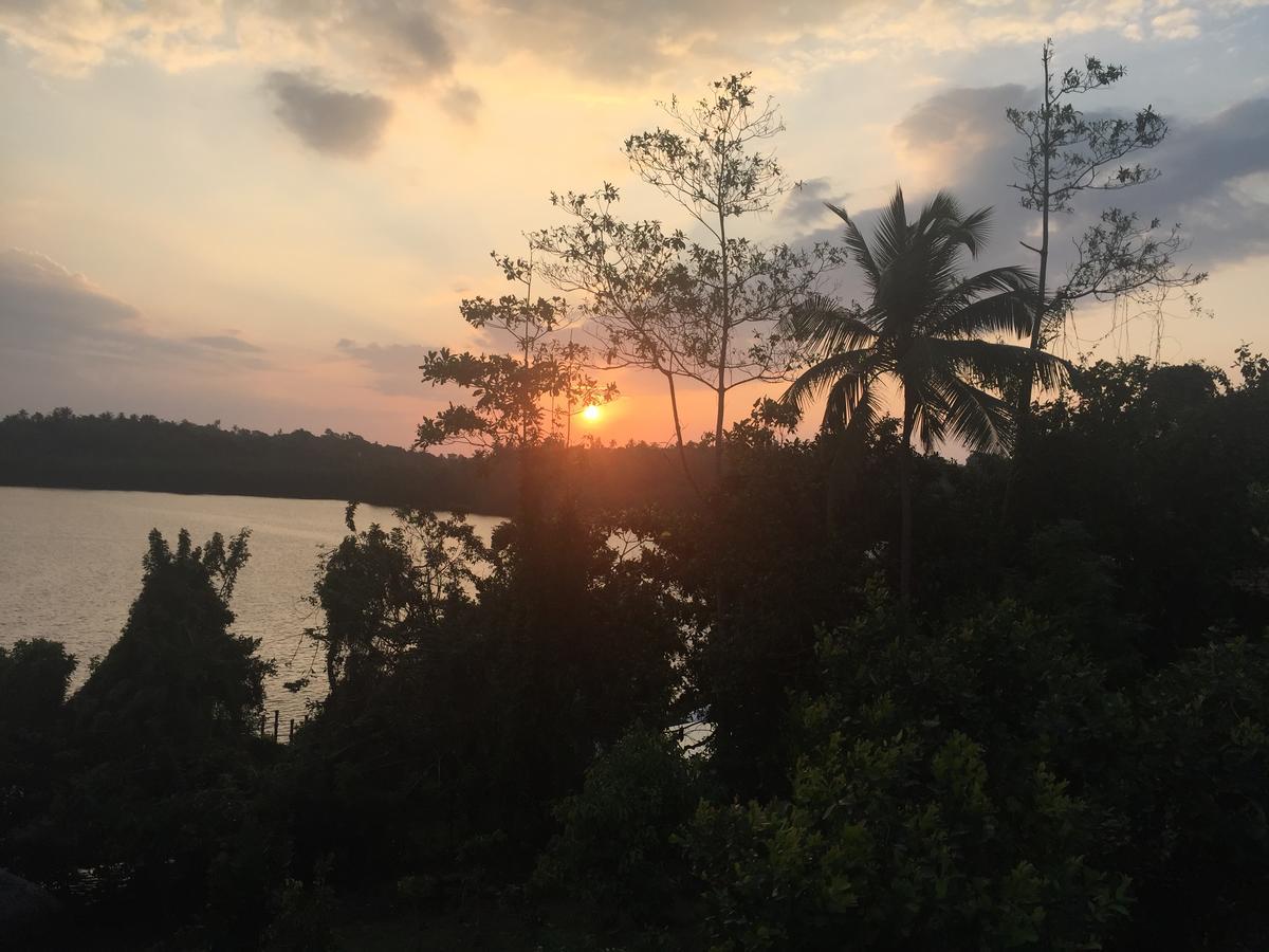 Kadolana Eco Village Balapitiya Luaran gambar